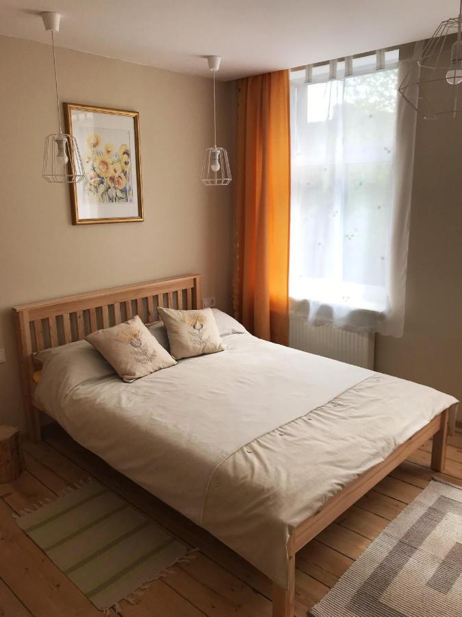 Apartamenti Starp Krastiem Liepaja Bagian luar foto