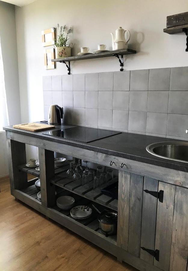 Apartamenti Starp Krastiem Liepaja Bagian luar foto