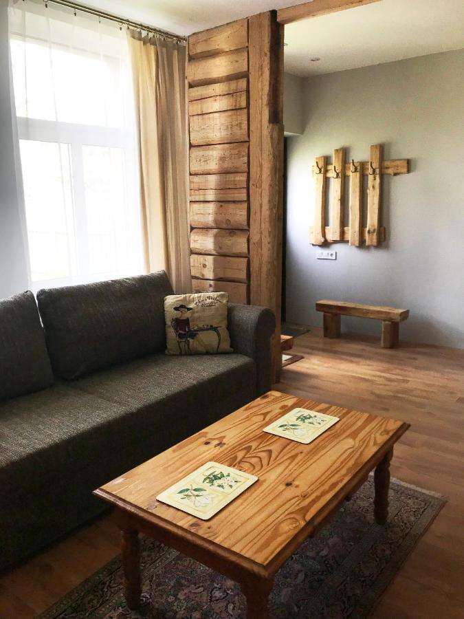Apartamenti Starp Krastiem Liepaja Bagian luar foto