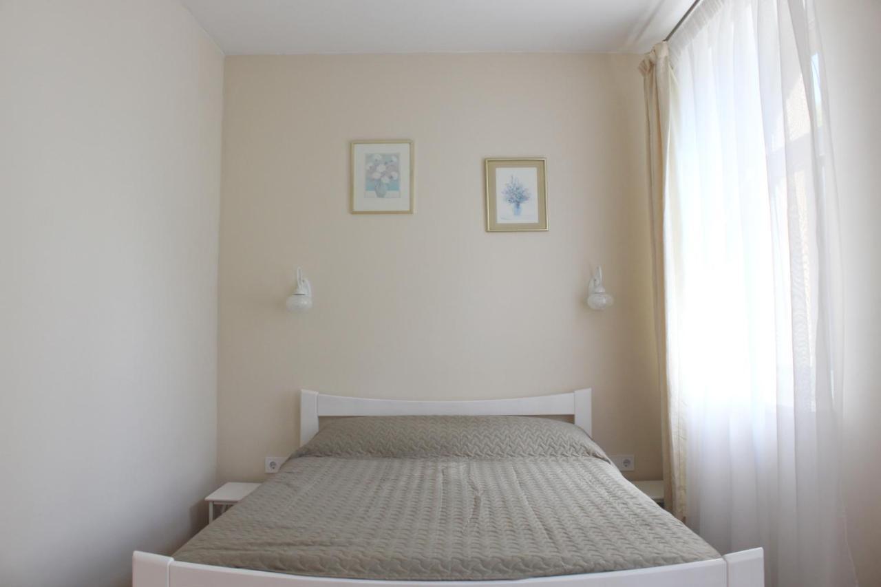 Apartamenti Starp Krastiem Liepaja Bagian luar foto