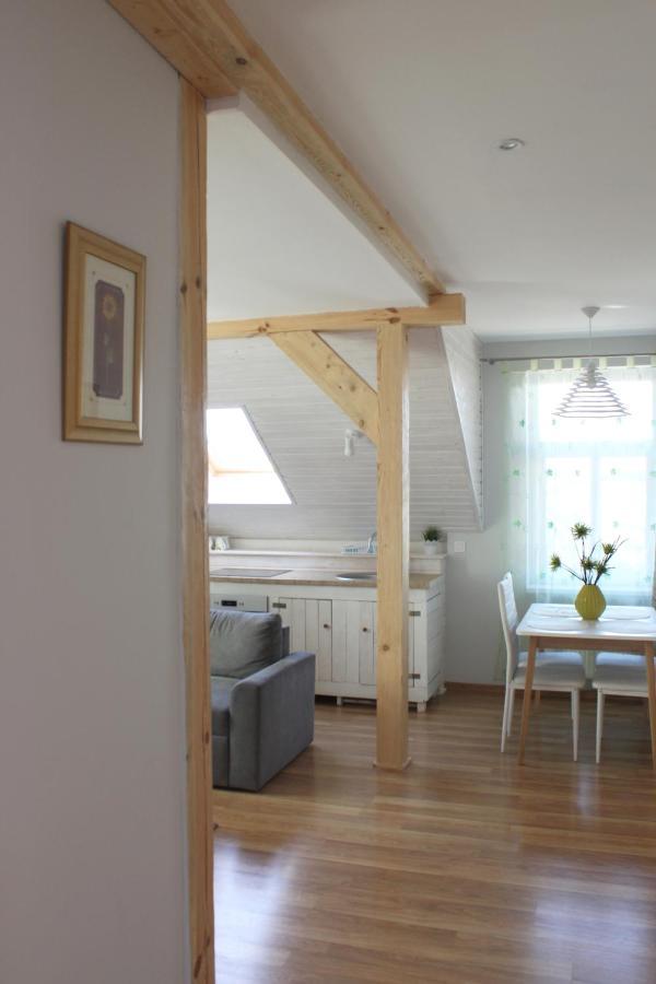 Apartamenti Starp Krastiem Liepaja Bagian luar foto